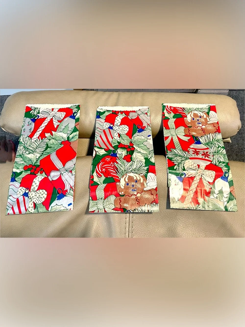 *VINTAGE* Christmas Gift BAGS  - Set Of 10 Bags - Varied Color And Design
